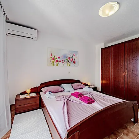 By The Sea Kuciste - Perna, Peljesac - 21507 Apartment *